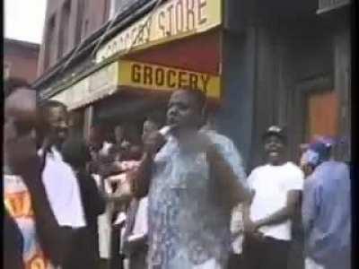Biggie rap battling in Brooklyn, circa 1989