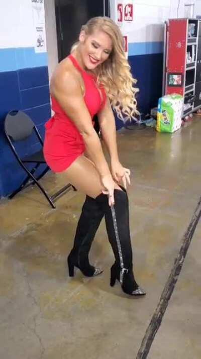 Lacey Evans