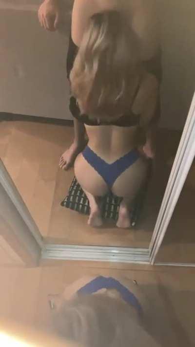 Imagine coming home from a horrible day at work and walking in on your wife blowing your bully that lives next door… what would you even do 