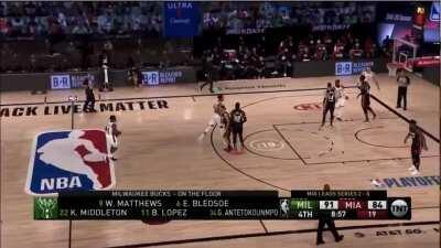 [Highlights] How Giannis' decision making is ruining Milwaukee's offense