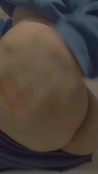Quien para mostrar su pene? ^^