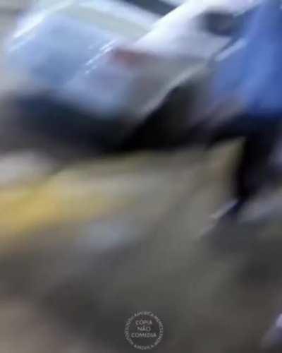 virou crime ser calvo ?