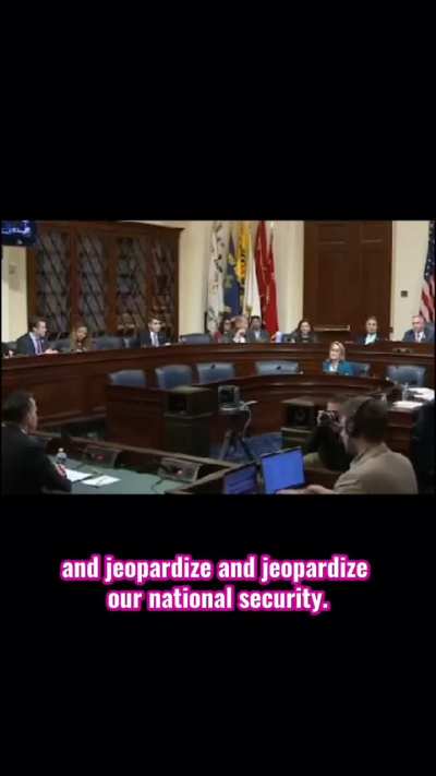 Former U.S. intelligence officer and soldier Josephine Guilbeau criticized USA’s unconditional support for Israel during a congressional hearing.