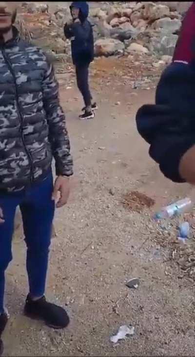 Hezb members preventing MTV from covering the conflicts.