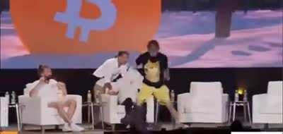 Next level cringe at the Miami Bitcoin Convention