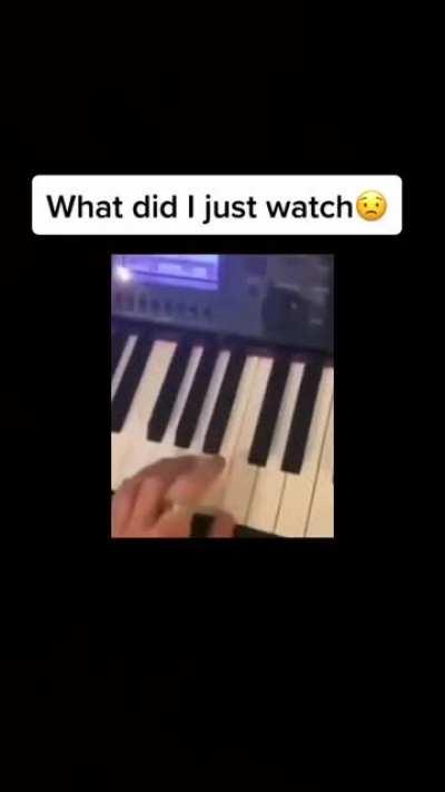 Pam.. Pam.. Pam.. pampampam