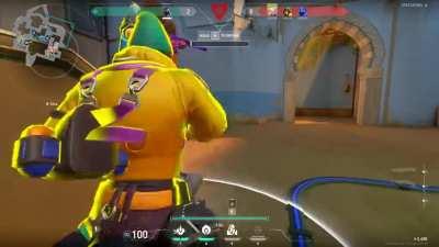 Wide open ninja defuse, she looks at me | Youtube: Psycow