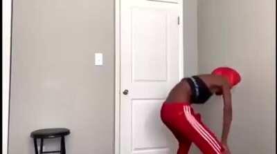 listening to how i'm feeling now on shuffle