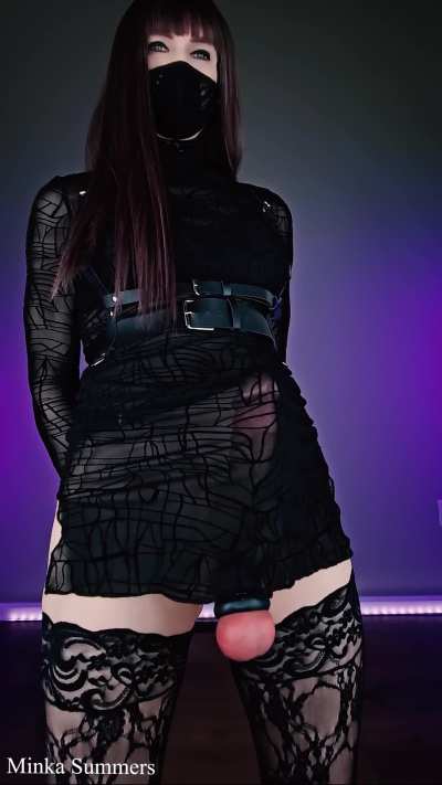 Do you like tall dominant goth girls with huge dicks? 