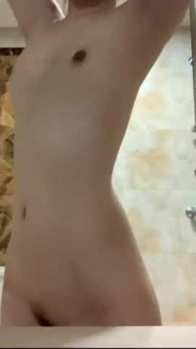 Can I do my cute poses in front of you instead of my mirror?