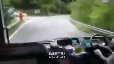 Chinese Bus Driver Goes All Out.