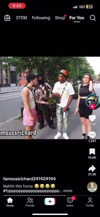 Yo dis boy famous Richard funny asl 😂😂💀