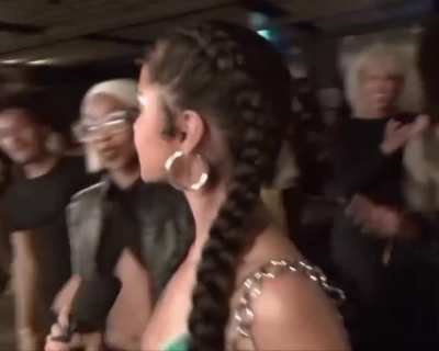 PUT HER IN CHANEL!’ ✨🐅