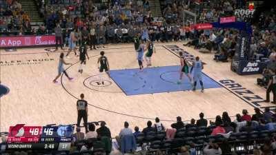 [Highlight] Grant demolishes the shot then dunks it on the other end