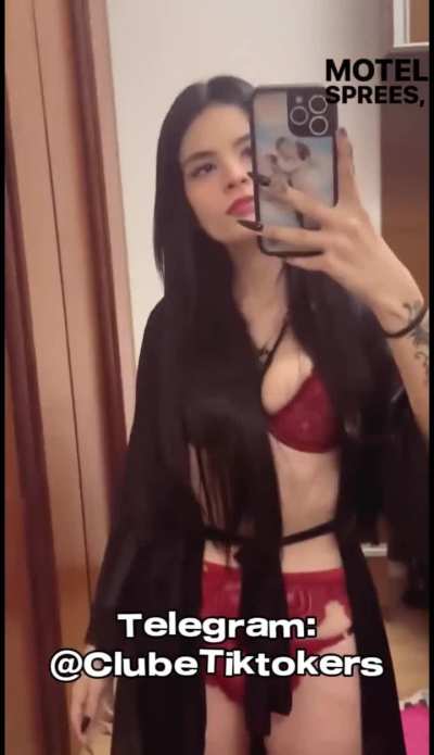 Sou apaixonado na Julia Bates