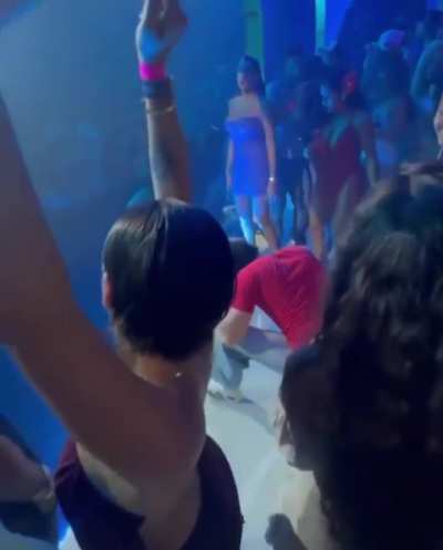 Dafne Keen, Amanda Diaz and Isabella Merced from Taylor Zakhar Perez