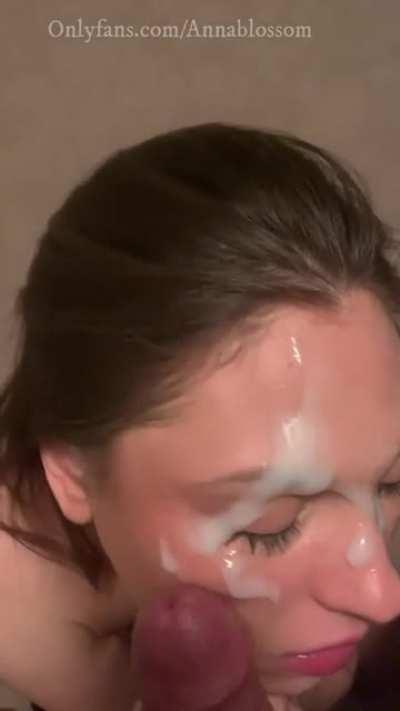 Finishing him off before bed 😋