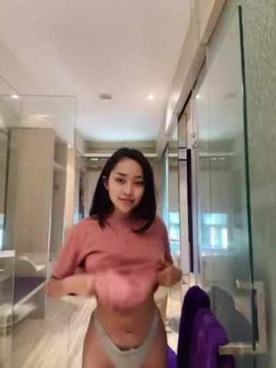 I heard that you were good and deserved some titties