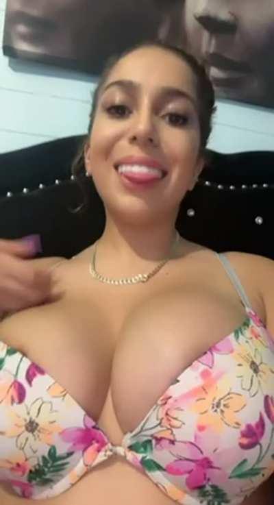 I get horny when random guys drink my milk