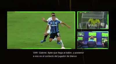 Conmebol divulgou o audio do var na expulsão do pinares