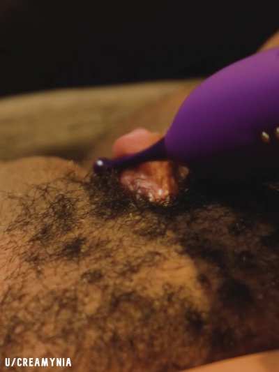 To the men that can suck a clit like a jolly rancher...I Love You