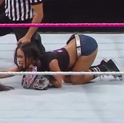 AJ Lee