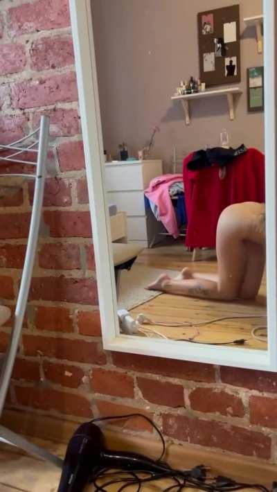 Do you like my naked body?[STBA]