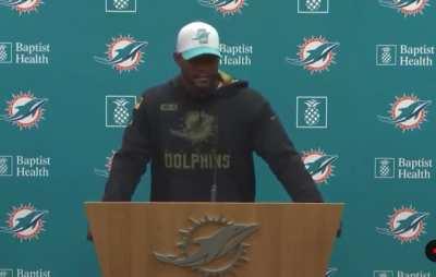 HC Brian Flores got several questions today about the Deshaun Watson trade rumors and Tua Tagovailoa's future. Here's how it all went down. The video tells you more than just quotes.