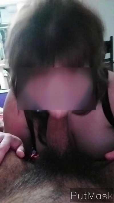 [28] I love deepthroating big brown cocks