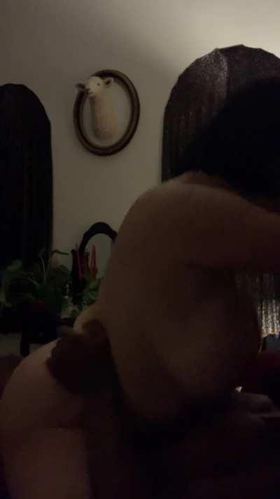 Bouncing hard on my new favorite BBC🥵