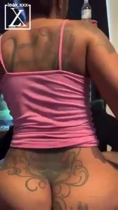 💦 Riding Bf while Gaming