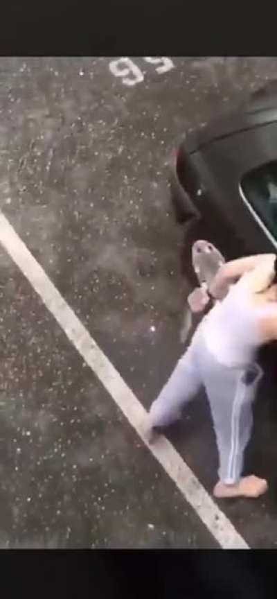 Knife-wielding woman goes berserk, gets taken out quickly