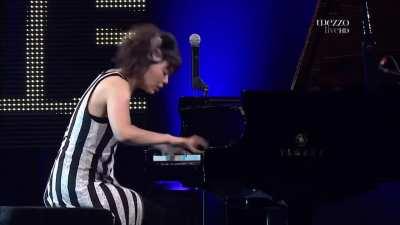 Hiromi Uehara performing at a french jazz festival in 2010 - Song is 
