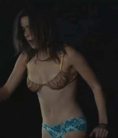 Kiernan Shipka just keeps getting sexier