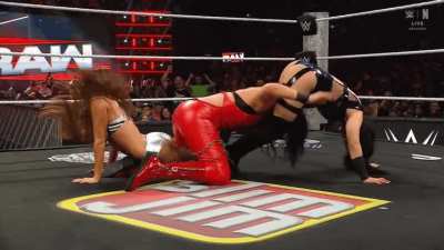 Nikki Bella, Raquel, Stephanie Vaquer