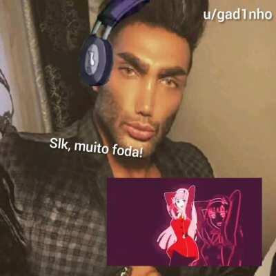 React Brasil tá diferente 🤔🤔🤔🤔