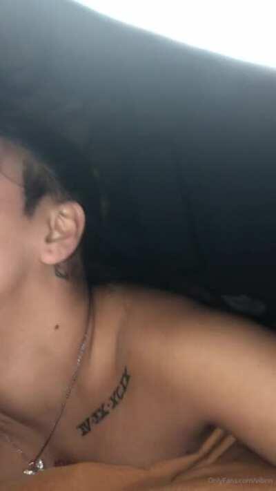 Where her new stuff at?