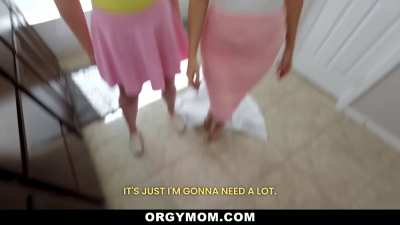 My Stepmom and Stepsister Are so Desperate to Get Creampied by Me!
