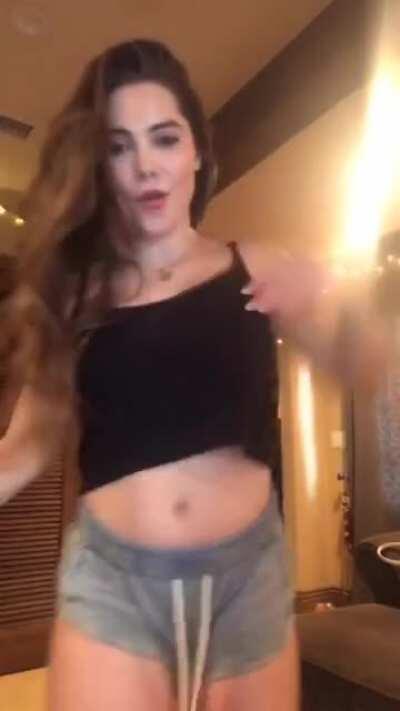 Another new tiktok dance
