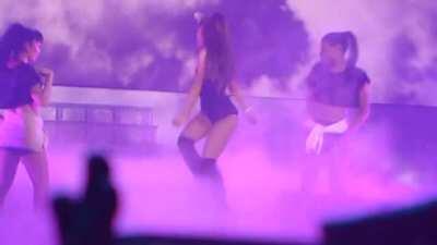 She shows her cute butt to everyone 😊