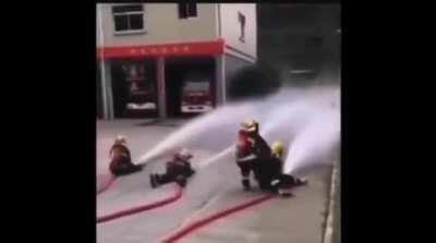 Kkkkkkkkk. Nao entendi.