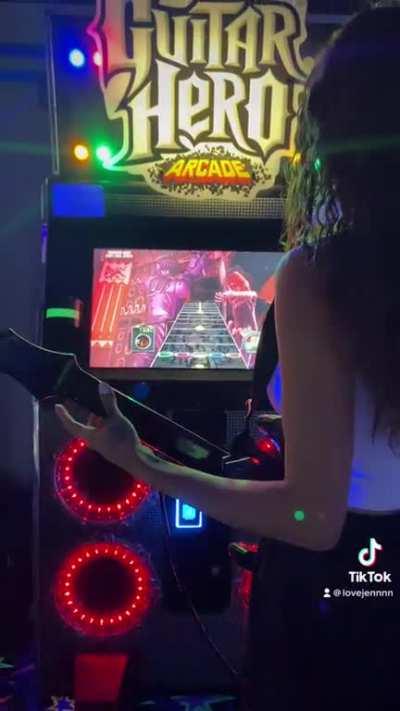 @lovejennnn Some fun at the arcade!