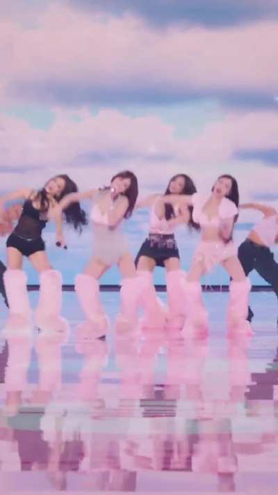 Tzuyu, Jihyo, Momo and Nayeon performing 'THIS IS FOR' at Victoria's Secret Fashion Show - 251016