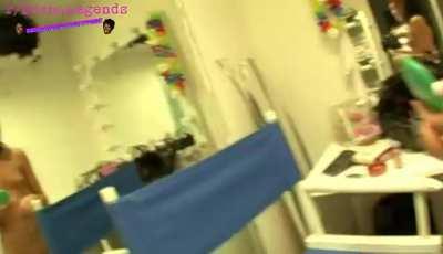 Tanner Mayes behind the scenes action - 😍