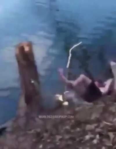 Jump swing fvckry results in face plant (get it... face plant 😂)