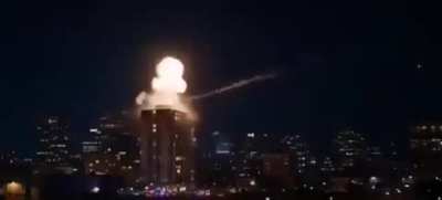 Iranian BM hitting a residential building in Central Israel,  15.06.2025