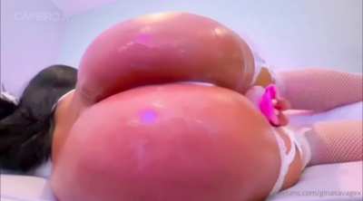 Gina Savage Fucks Dildo