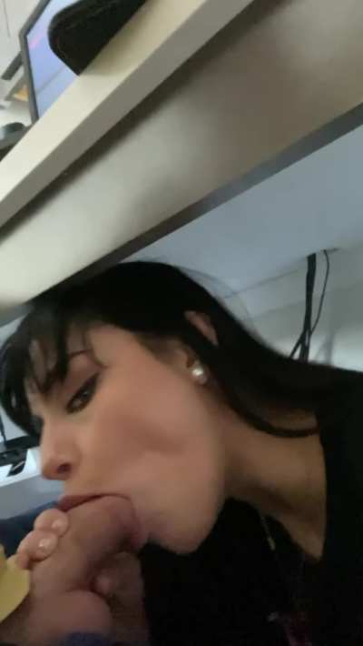 Keeping The Zoom Call Entertaining 🤭🤭