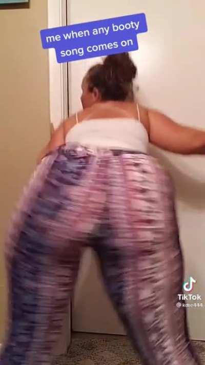 Soft & Jiggly No.464😍🍑