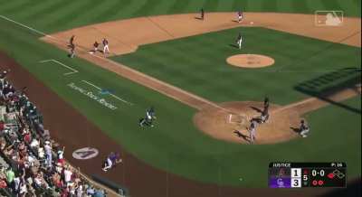 [Highlight] Ketel Marte clears the bases with a game tying sacrifice fly!